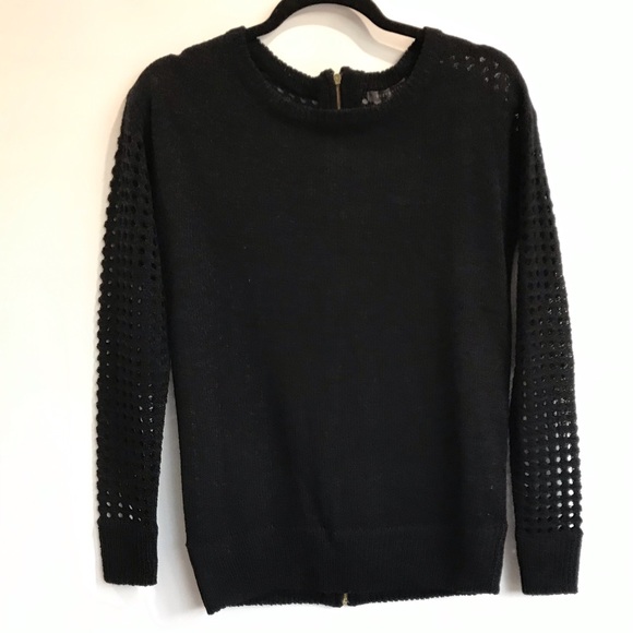 KNIT SWEATER WITH LOOSE WEAVE CROCHET - Picture 2 of 8